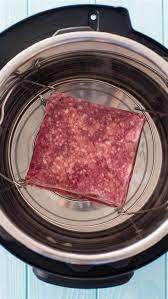 With the instant pot in sauté mode, lightly brown the seasoned turkey. Defrosted Ground Tirkey Instatpot How To Cook Instant Pot Frozen Ground Beef Thawed In No Time 1 Pound 93 Lean Ground Turkey