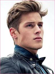Undercut Manner Ohne Ubergang Welche Frisur Passt Zu Mir Frisuren Testen So Geht S Welche Frisur Passt Zu Mir In 2020 Frisuren Haarschnitt Manner Haare Stylen Manner
