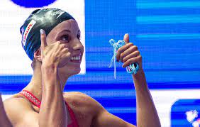 There's a regan smith on team usa swimming. Regan Smith Emergence For Team Usa A Reminder Of Missy Franklin