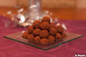Truffes Au Chocolat Maison Recette Facile Je Papote