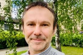 Він і ляля фонарьова більше не разом. Svyatoslav Vakarchuk I Lyalya Fonareva Razoshlis