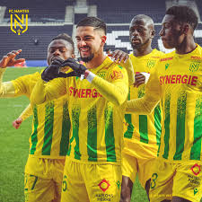 Tout savoir en cas de litiges. Fc Nantes On Twitter Bonne Saintvalentin Louza Imran
