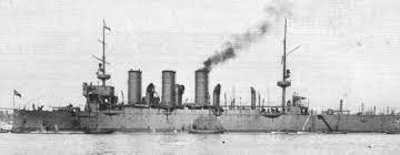 1964 eski cami şadırvanının önü sol baştaki çocuk; Ottoman Cruiser Mecidiye Wikipedia
