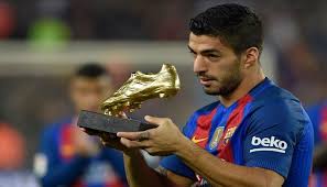 Check spelling or type a new query. Avrupa Nin Krali Altin Ayakkabi Giyer Haber Inceleme Efe Yigit Tr724