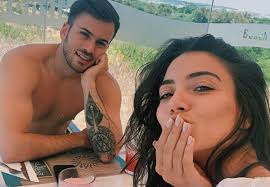 Participou em 'rainha das flores', 'amor maior' e mais recentemente em 'vidas opostas'. Carolina Carvalho Da Os Parabens A David Carreira Estas Cada Vez Melhor