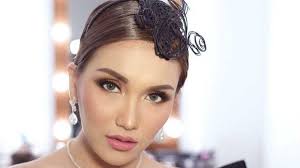 Kumpulan berita ayu ting ting tayang tiap hari please subscribe. With Ayu Ting Ting New Brata Angga Kartasasmita Who Is He