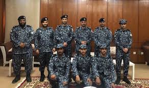 تعلن القوات الخاصة للأمن الدبلوماسي عن نتائج القبول النهائي على رتبة جندي. Ø§Ù„ÙØ§ÙŠØ¯ÙŠ ÙŠÙ‚Ù„Ø¯ Ø¹Ø¯Ø¯Ø§ Ù…Ù† Ø§Ù„Ø£ÙØ±Ø§Ø¯ Ø±ØªØ¨Ù‡Ù… Ø§Ù„Ø¬Ø¯ÙŠØ¯Ø© Ø£Ø®Ø¨Ø§Ø± Ø§Ù„Ø³Ø¹ÙˆØ¯ÙŠØ© ØµØ­ÙŠÙØ© Ø¹ÙƒØ§Ø¸