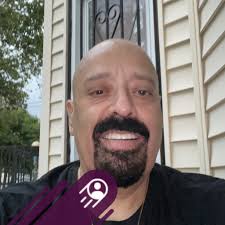 wish we seen more of roger hill aka CYRUS in the movie CAN YOU DIG IT 👐