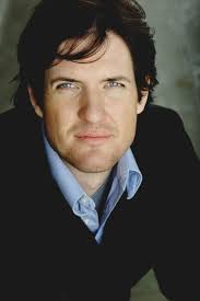 Gabriel Manro, Baritone