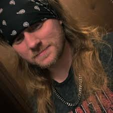 Como coloco as partes de corveta no inventário, não tô conseguindo mover.