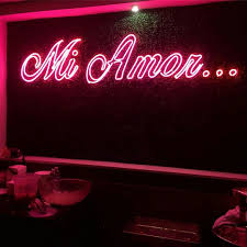 Pin By Valeria Alexandra On Sailor Moon Aesthetic In 2020 Neon Aesthetic Amor