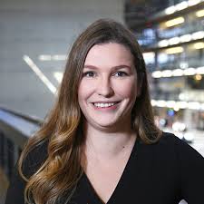 Rhea Moss's Instagram, Twitter & Facebook