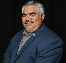 Mark Mckell's Instagram, Twitter & Facebook