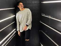 We did not find results for: Comment S Habiller Pour Sortir En Boite De Nuit Quand On Est Un Homme