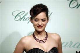 Of course, that has absolutely nothing to do with how marion cotillard is my first pic to play pretty ra's' throwaway line about once having a wife in batman begins only solidified the idea that talia. Marion Cotillard In Batman The Dark Knight Rises Report Huffpost