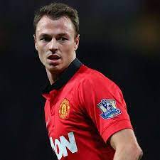 Han hade sedan två halvårslånga lånesejourer i sunderland, först i championship och sedan i premier league innan han säsongen. Jonny Evans Bio Affair Married Salary Spouse Net Worth Bio Career Rumors Dating Relationship Wife Family Age Dating