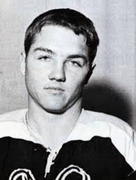 Player photos for the 1967-68 U. of Wisconsin at hockeydb.com