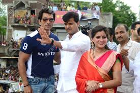 Navneet kaur rana was elected from maharashtra's amravati lok sabha. Amravati Maharashtra India August 24 Bollywood Actor Sonu Stock Photo Picture And Royalty Free Image Image 143241405