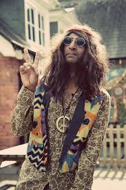 Hippie Fashion Commonly Included Long Hair Jeans Vests Headbands Round Glasses And Peace Signs 60s Fashion Hippie Hippie Dresses Hippie Lifestyle