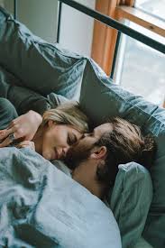 Collection of amazing cute couple quotes for text n sms 750 Couple Sleeping Pictures Download Free Images On Unsplash