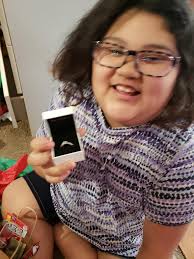 Merry Christmas ring return, 1981