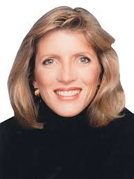 Patricia Oxman Real Estate Associate in Greenbrae California