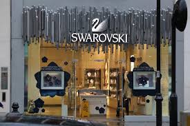 Start to learn birding ? 373 Swarovski Jewelry Store Photos Free Royalty Free Stock Photos From Dreamstime