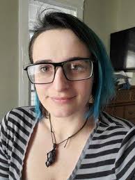 Yolanda Arce, OD, 331 W 1st Dr, Decatur, IL 62521, US