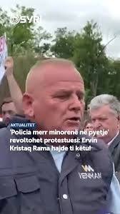 'Policia merr minorenë në pyetje' revoltohet protestuesi: Ervin Kristaq  Rama hajde ti këtu! ... #SyriTv #SyriNet #Proteste #Hotolisht