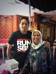 Picture by the science, technology and innovation ministry. Khairy Jamaluddin On Twitter Happy Mother S Day To Mamas Everywhere Http T Co U6gc3cdu4f