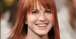 Hayley Williams' Teeth Transformation: Before and After