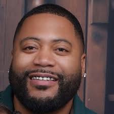 Tanikqua Barnett and Damien Guy's Wedding Website