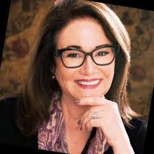 Lora Breen's Instagram, Twitter & Facebook