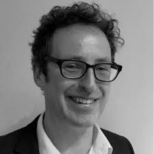 There are 122,000 social workers in the UK