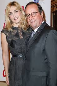 Jun 23, 2021 · en janvier 2014, valérie trierweiler avait d'ailleurs appris par la presse la liaison de son époux de l'époque françois hollande avec l'actrice julie gayet. Julie Gayet Et Francois Hollande Separes L Actrice Publie Une Rare Photo Pour Faire Taire Les Rumeurs People 7sur7 Be