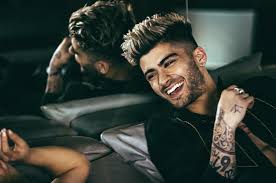 But every time the singer chooses newappearance he looks stunning, especially in 2021. Zayn Malik New Hairstyle New Hairstyle Popular Haircut