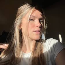 Sabrina Root (@sabs_root8)