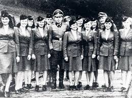 Verbrechen von Frauen im Holocaust: Hitlers willige Helferinnen