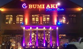 Upacara tradisional khas sunda yang sering dilakukan oleh warga kota bandung dimana ditujukan kepada anak bayi agar kedepannya tidak menjadi ketakutan. Restoran Di Bogor Bumi Aki Padjajaran Sentul City