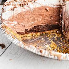 This Easy No Bake Recipe Makes The Best Chocolate Pudding Pie Complete With Cream Chocolate Pie With Pudding Baked Chocolate Pudding Chocolate Pudding Recipes