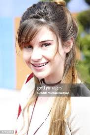 75 Awards To Honor Showbiz Kids Stock Photos, High-Res Pictures, and Images 