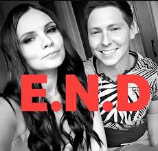 Who all thinks these two will break up? 🖐️