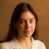 Celia Goodman's Instagram, Twitter & Facebook