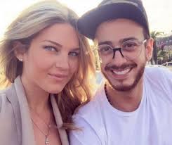 عبر الفنان سعد المجرد عن إعجابه الكبير وإنبهاره بصوت طفل صغير، يتم تداول فيديو له عبر مواقع التواصل الإجتماعي، وهو يغني مقطعا من أغنيته الأخيرة غزالي. ØµØ¯Ù…Ø© Ø¬Ø¯ÙŠØ¯Ø© ÙŠØªÙ„Ù‚Ø§Ù‡Ø§ Ø³Ø¹Ø¯ Ø§Ù„Ù…Ø¬Ø±Ø¯ ÙˆÙ‡Ùˆ ÙÙŠ Ø§Ù„Ø³Ø¬Ù† Ø¯Ù†ÙŠØ§ Ø§Ù„ÙˆØ·Ù†