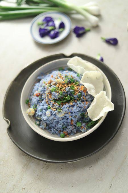 Blue Pea Fried Rice (Chicken)