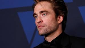 Мировую известность ему принесли роли седрика диггори в фильме «гарри поттер и кубок огня». Robert Pattinson Aktuelle News Zum Schauspieler