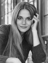 Fun fact I learned today: Peggy Lipton is Rashida Jones' mother. It's also  buckwild to see how well Peggy aged