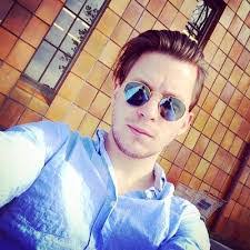 Thomas Hengeveld's Instagram, Twitter & Facebook