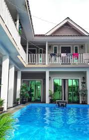 Tempat menarik untuk family day di perak ini sangat sesuai untuk dikunjungi ramai kerana suasananya sangat tenang dan selesa. Hotel Review Muslim Chalet Lot 235 Melaka Faraamusa Blogspot Com