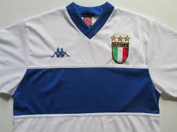 ✓ tutte le informazioni che cerchi in un unico sito di fiducia. Italy 1998 1999 2000 Away Football Shirt By Kappa Italia Calcio Azzurri Vintage 90s Soccer Jersey Italy National Football Teams Football Shirts Soccer Jersey